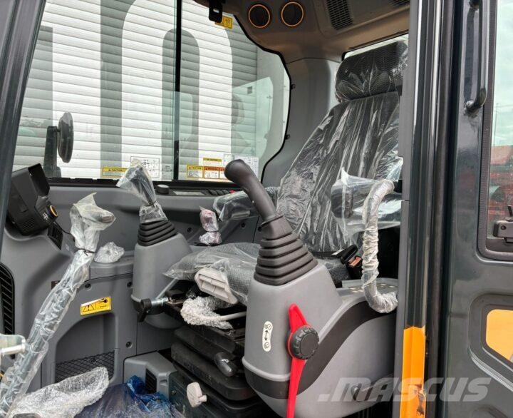 Hyundai HX85A 小型挖土機/掘鑿機<7t(小型挖掘機)