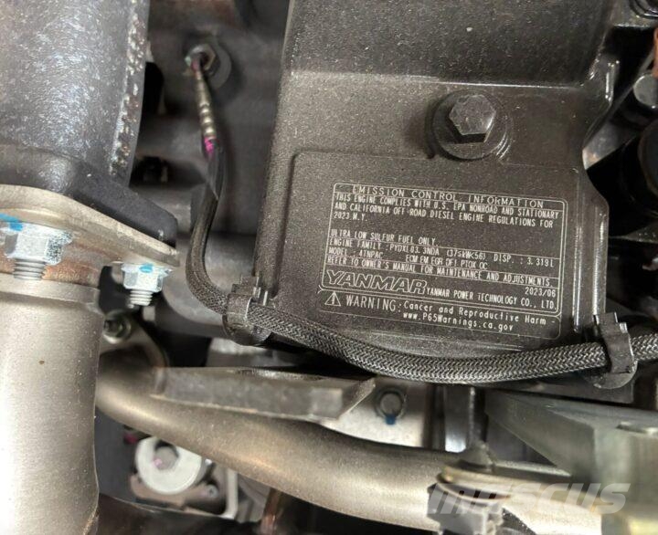 Hyundai HX85A 小型挖土機/掘鑿機<7t(小型挖掘機)