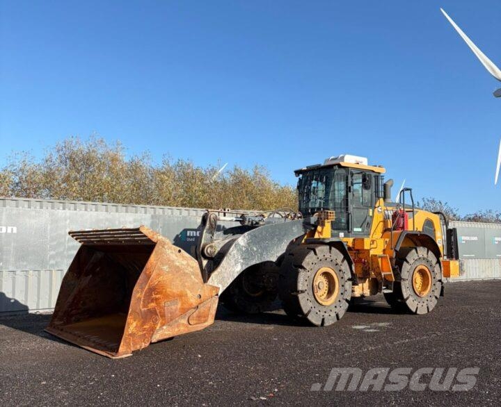 Kobelco Hyundai HL960AHDXT Radlader