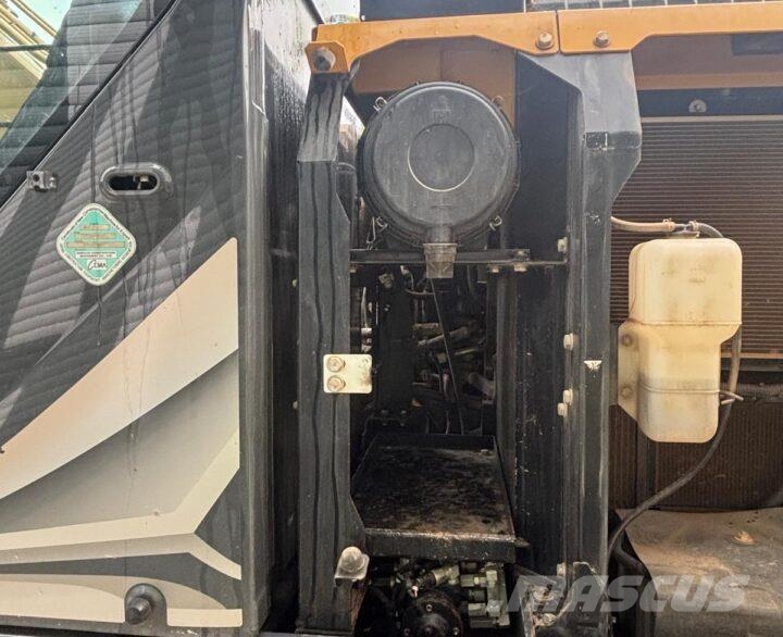 Kobelco SK130LC-11 履带挖掘机