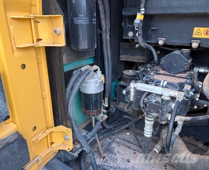 Kobelco SK130LC-11 履带挖掘机
