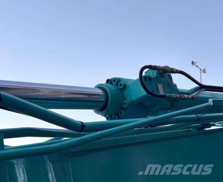 Kobelco SK130LC-11 Vikšriniai ekskavatoriai