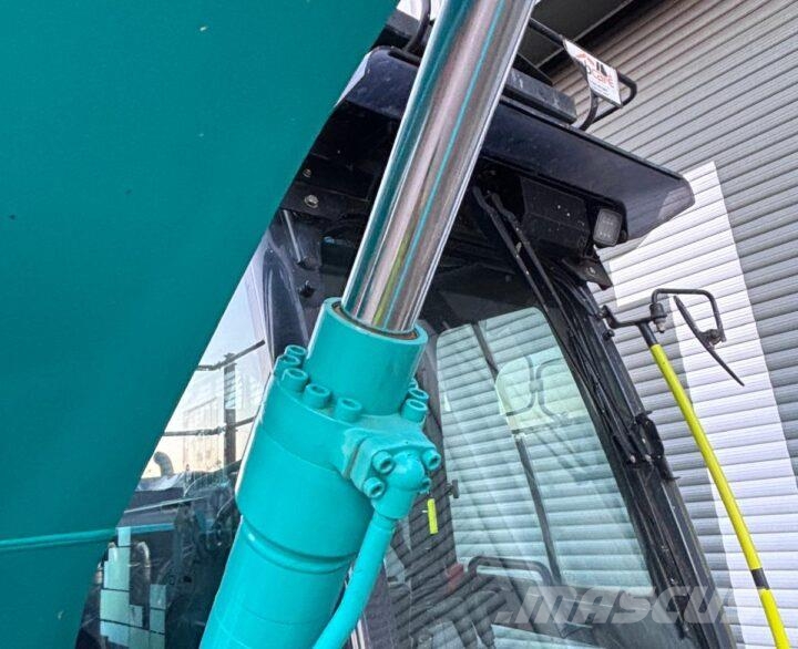 Kobelco SK130LC-11 Vikšriniai ekskavatoriai