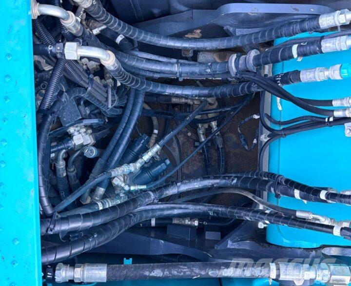 Kobelco SK130LC-11 Vikšriniai ekskavatoriai