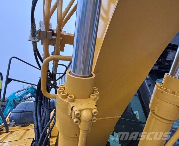 Kobelco SK140SRLC-7 小型挖土機/掘鑿機<7t(小型挖掘機)