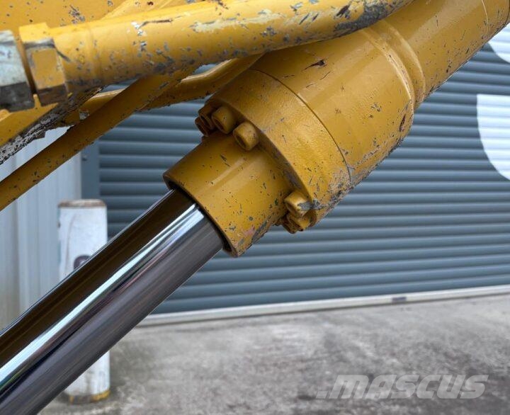 Kobelco SK140SRLC-7 小型挖土機/掘鑿機<7t(小型挖掘機)