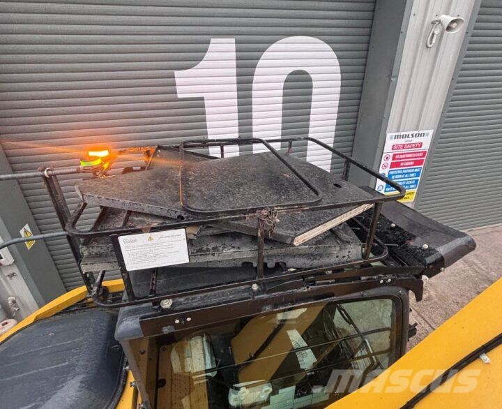 Kobelco SK140SRLC-7 小型挖土機/掘鑿機<7t(小型挖掘機)