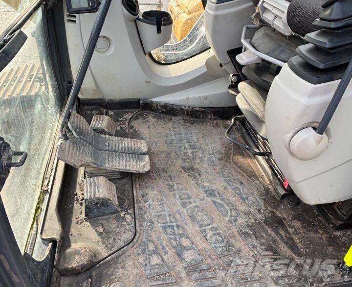 Kobelco SK210LC-10E 履带挖掘机
