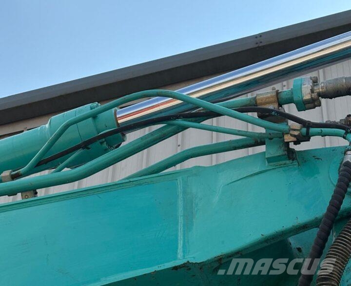Kobelco SK210LC-10E 履带挖掘机