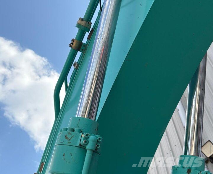 Kobelco SK210LC-10E 履带挖掘机
