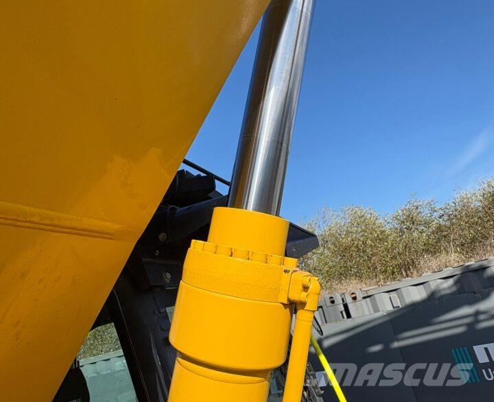 Kobelco SK300LC-11 Raupenbagger
