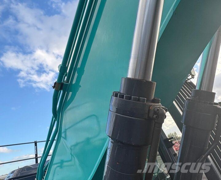 Kobelco SK300LC-11C Gravemaskiner på larvebånd