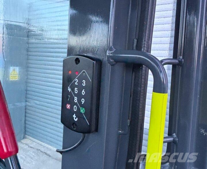 Kobelco SK30SR-6E Miniescavatori