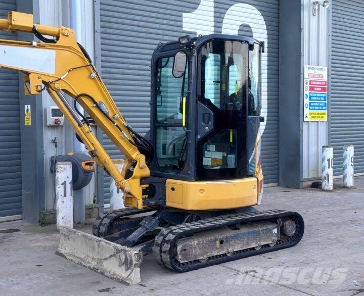 Kobelco SK30SR-6E حفارات صغيرة أقل من 7 طن (حفارات صغيرة)