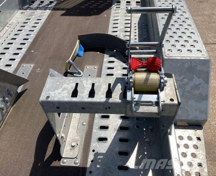Molson Brian James Trailers T-02-T Muut koneet