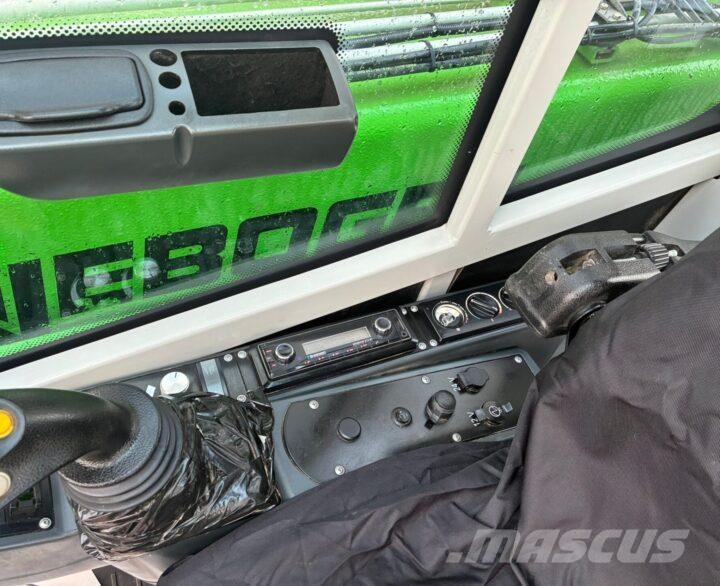 Sennebogen 355E مناولات متداخلة