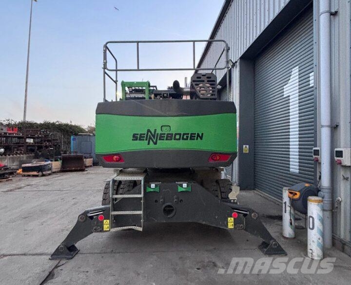 Sennebogen 818E Movimentazione rifiuti