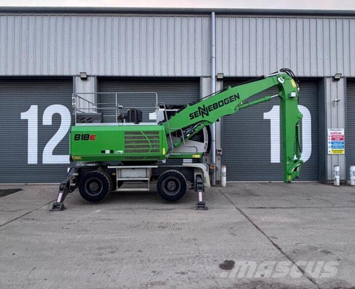 Sennebogen 818E Movimentazione rifiuti