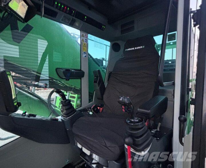 Sennebogen 818E Movimentazione rifiuti