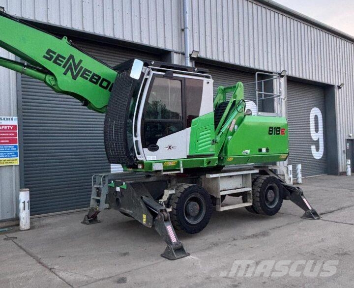 Sennebogen 818E Movimentazione rifiuti