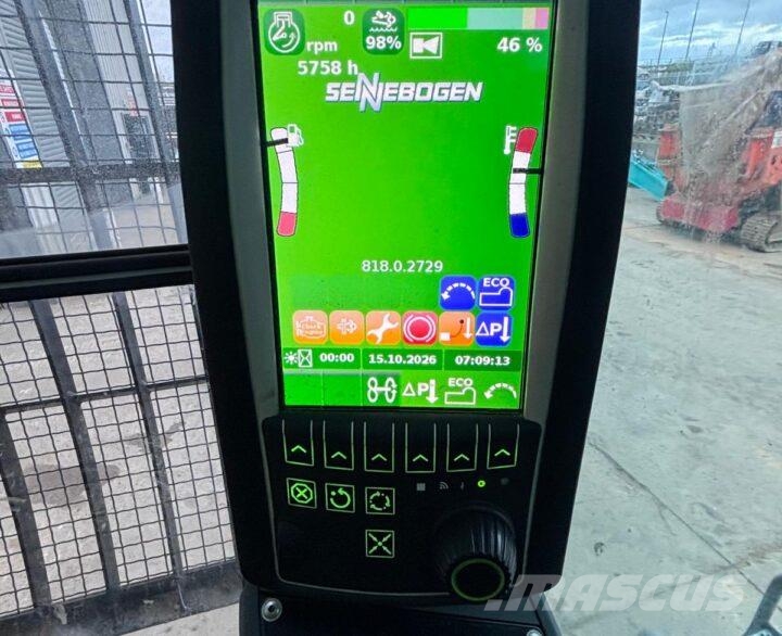 Sennebogen 818E 工业挖掘机