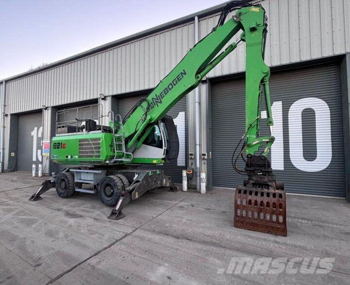 Sennebogen 821M Waste / industry handlers