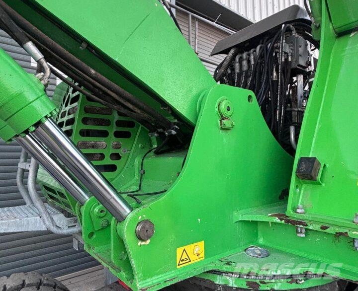 Sennebogen 821M Waste / industry handlers