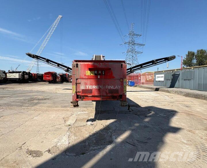 Terex Finlay 696 2D Sieb- und Brechanlagen