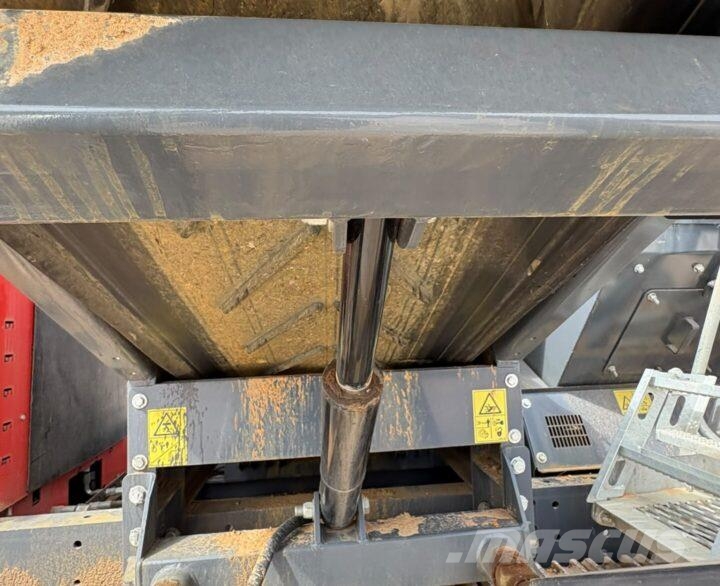 Terex Finlay Finlay 693+ 2D غرابيل