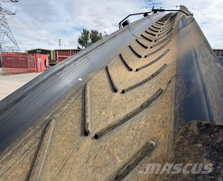 Terex Finlay Finlay 693+ 2D غرابيل
