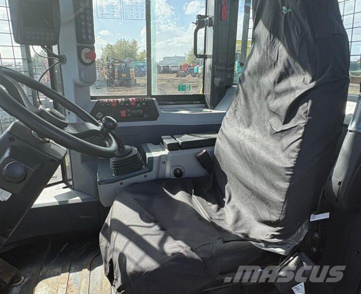 XCMG 968E Фронтальні навантажувачі