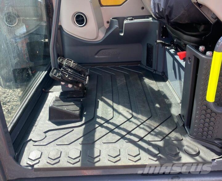 XCMG XE80E Miniexcavadoras