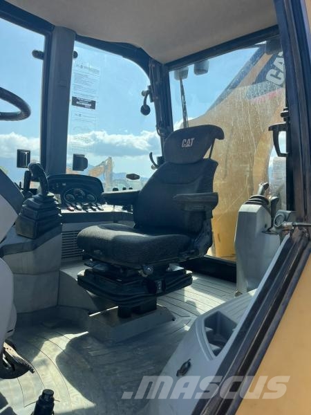 CAT 432E Grävlastare