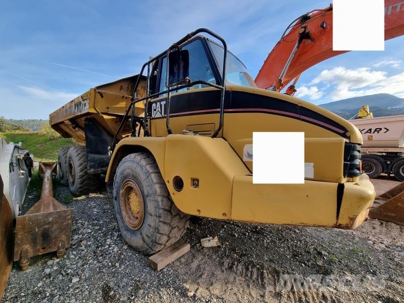 CAT 730 Csuklósdömperek