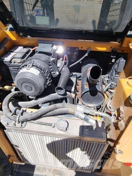 Mustang 1350 Minicargadoras