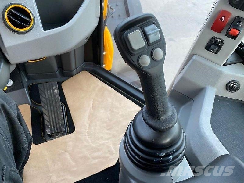 JCB 435 S High Lift 282 CV Iekrāvēji uz riteņiem
