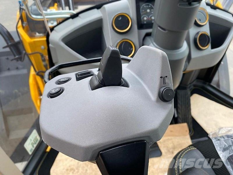 JCB 435 S High Lift 282 CV joystick steering Pale gommate