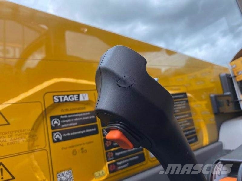 JCB 542 70 Agri Super DTVT مناولات متداخلة