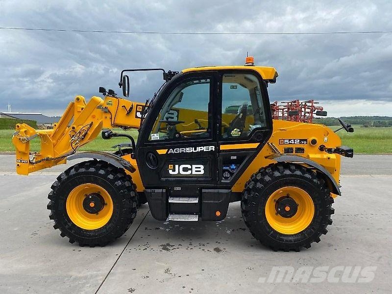 JCB 542-70 Agrisuper Powershift 6 Teleskopiskie manipulatori