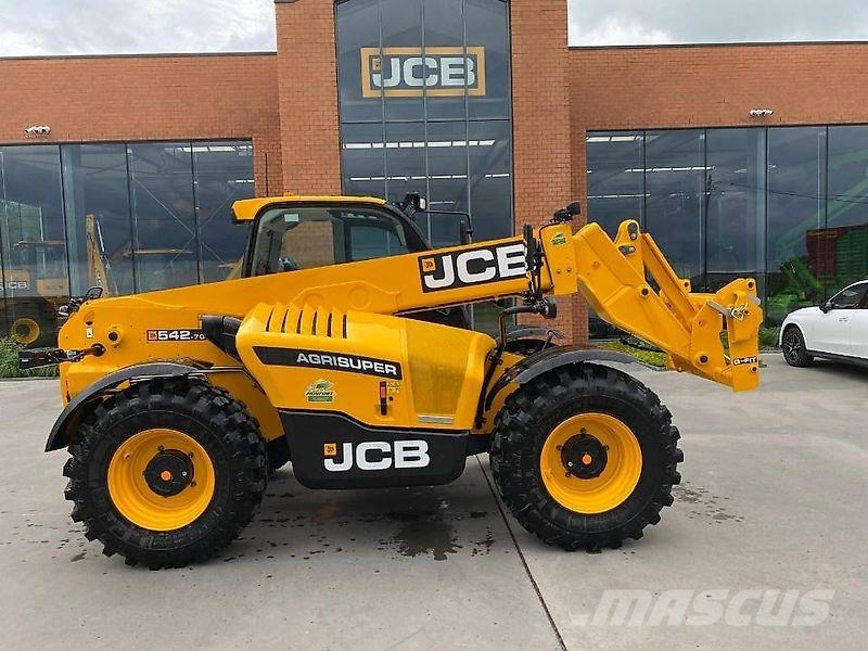 JCB 542-70 Agrisuper Powershift 6 Teleskopiskie manipulatori