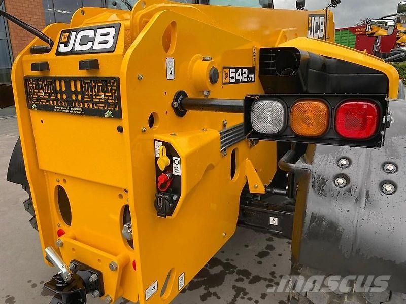 JCB 542-70 Agrisuper Powershift 6 Teleskopiskie manipulatori