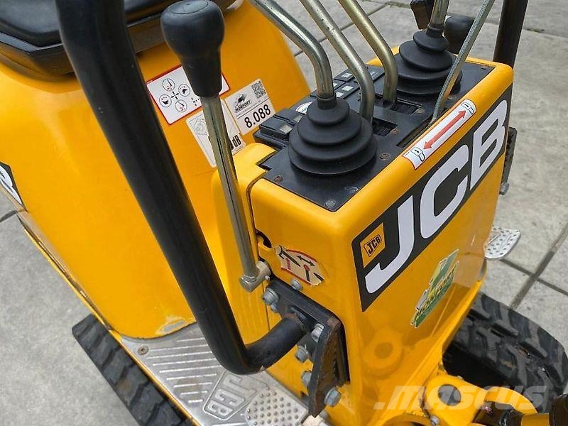 JCB 8008 Morain & 3 godets Excavadoras sobre orugas