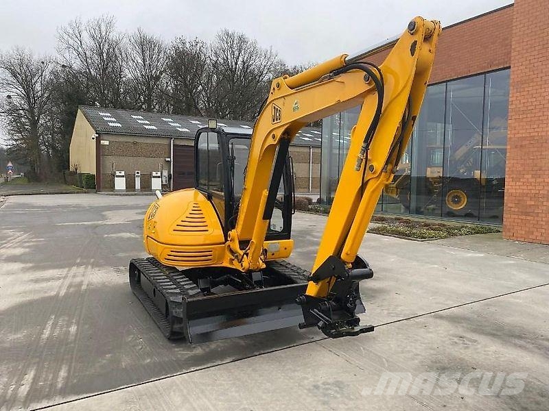 JCB 8060 Rupsgraafmachines