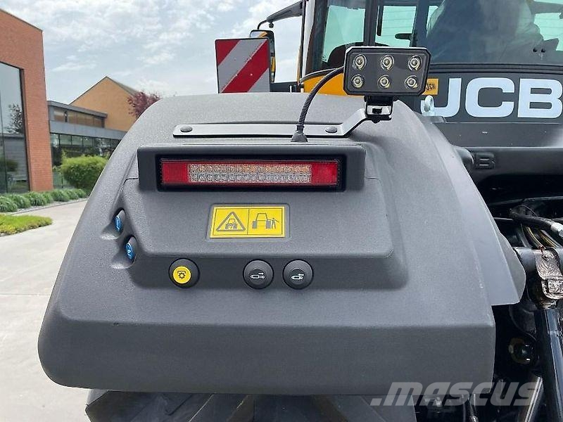 JCB Fastrac 6300 Trattori