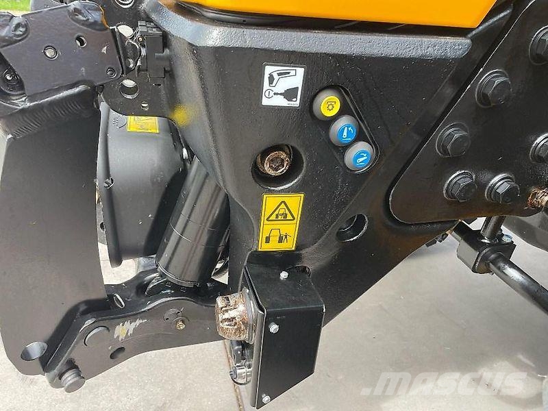 JCB Fastrac 6300 Trattori