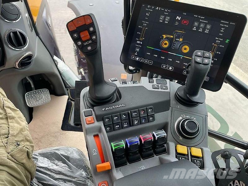 JCB Fastrac 6300 Trattori