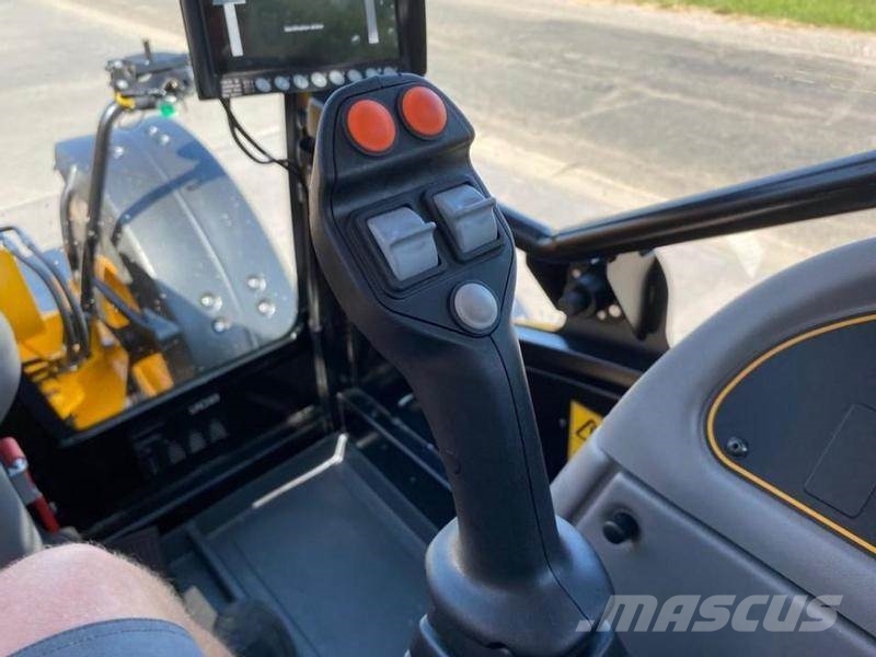 JCB TM 320 Телескопічні навантажувачі