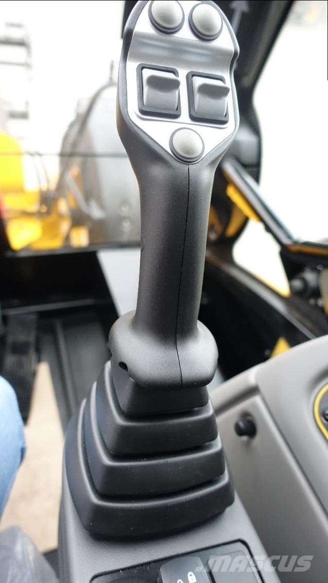 JCB TM 320 S Телескопічні навантажувачі