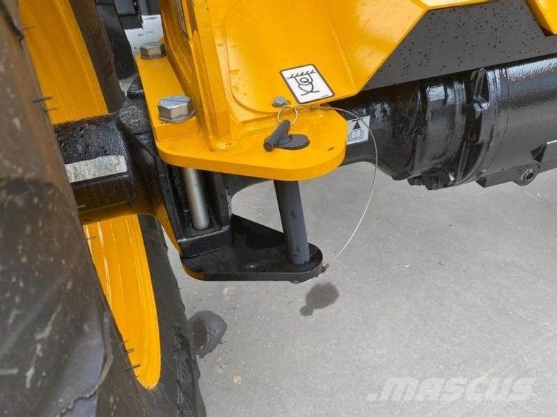 JCB TM 320 S Телескопічні навантажувачі