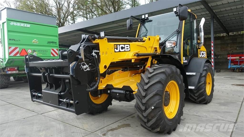 JCB TM 320 S Телескопічні навантажувачі